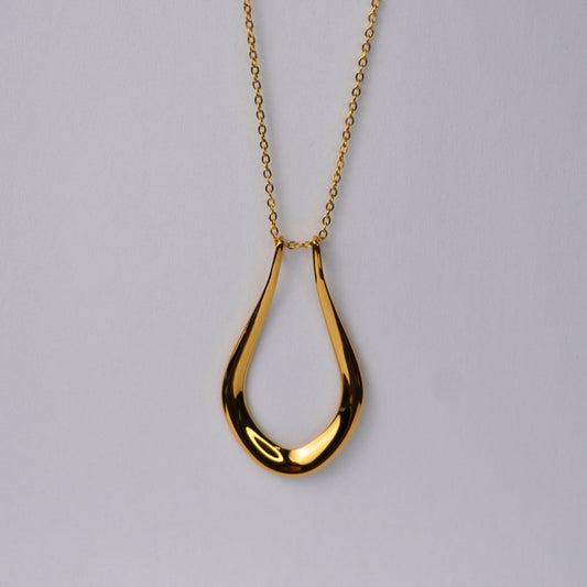 Why a Ring Holder Necklace for Surgeons Is the Ultimate Ward Accessory