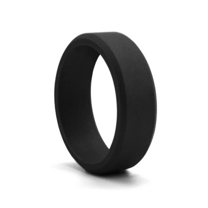 Close-up view of Forge & Lumber Black Bevelled Edge Silicone Ring